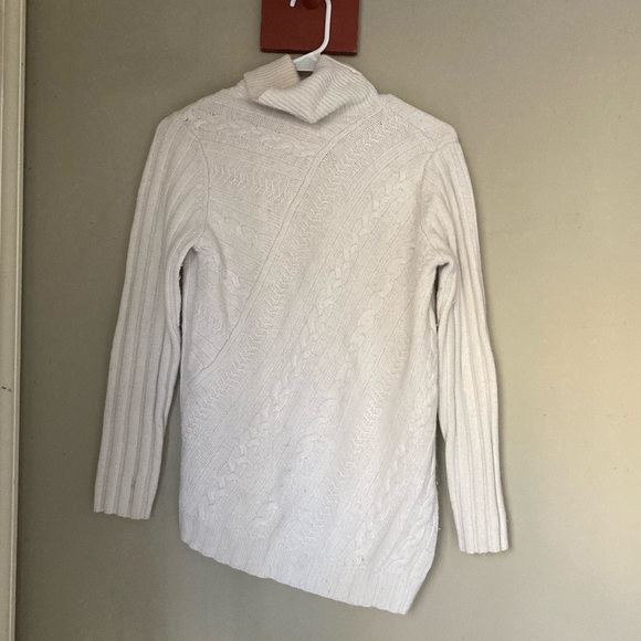Milly Cream Asymmetrical Cable-Knit Turtleneck Sweater M - Picture 4 of 9